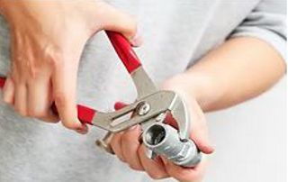 chauffagiste au travail